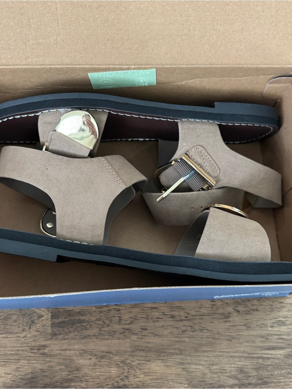 Universal Thread Tan Buckle Strap Sandals with Gold Hardware - Picture 5 of 5